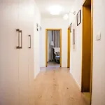 Apartman Luxurious With Private Garden Split