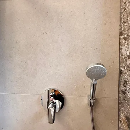 Luxurious With Private Garden *