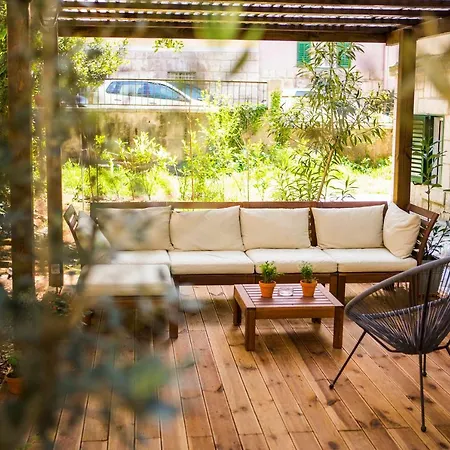 아파트 Luxurious With Private Garden *