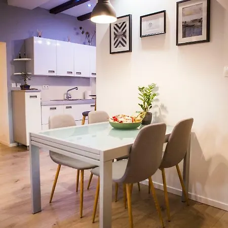 Appartement Luxurious With Private Garden *